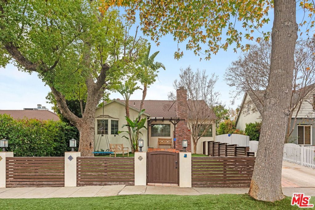 Photo of Listing #24469643