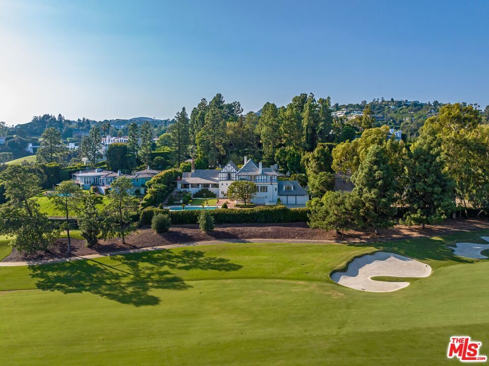 Photo of Listing #24470221