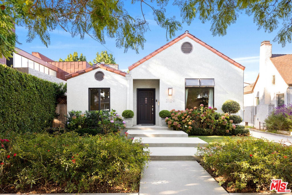 Photo of Listing #24470639