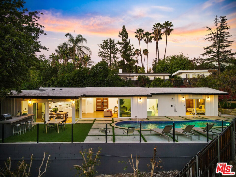 Photo of Listing #24470805