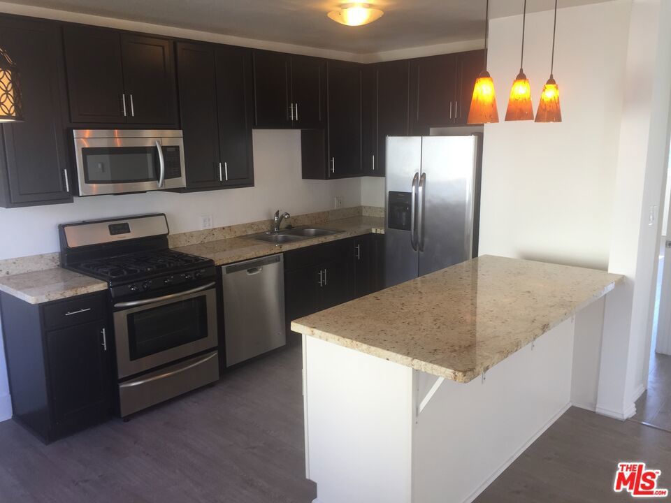 Photo of Listing #24470731