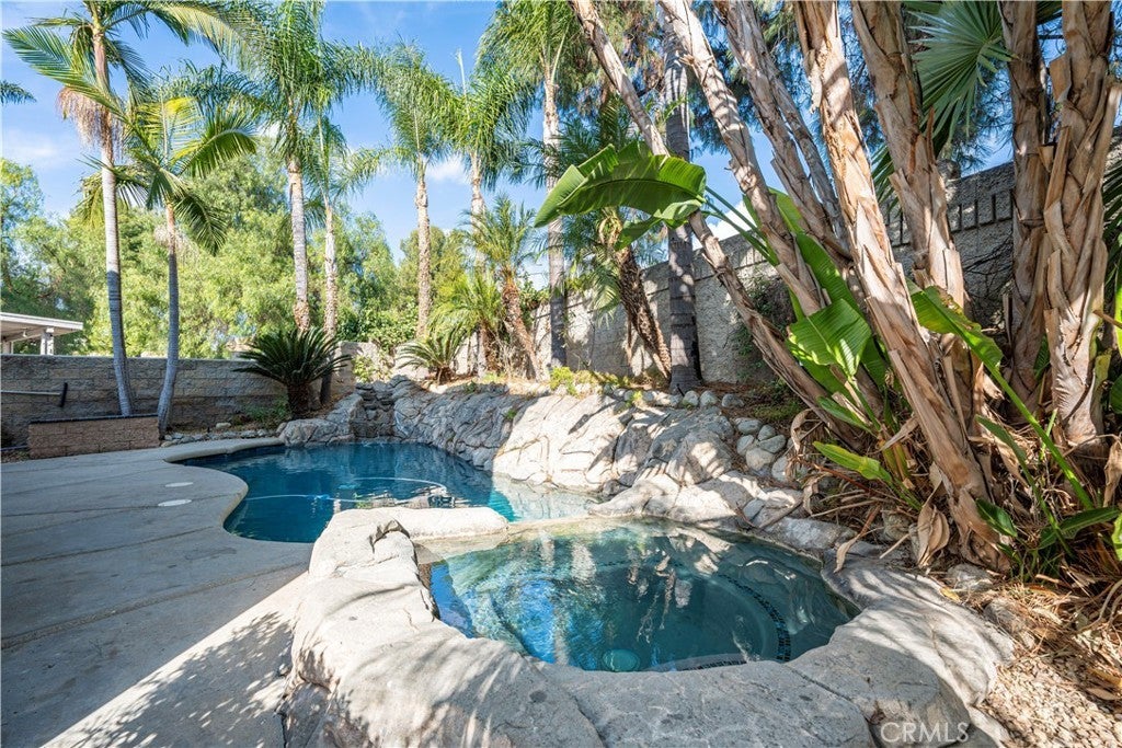 Photo of Listing #TR24247547