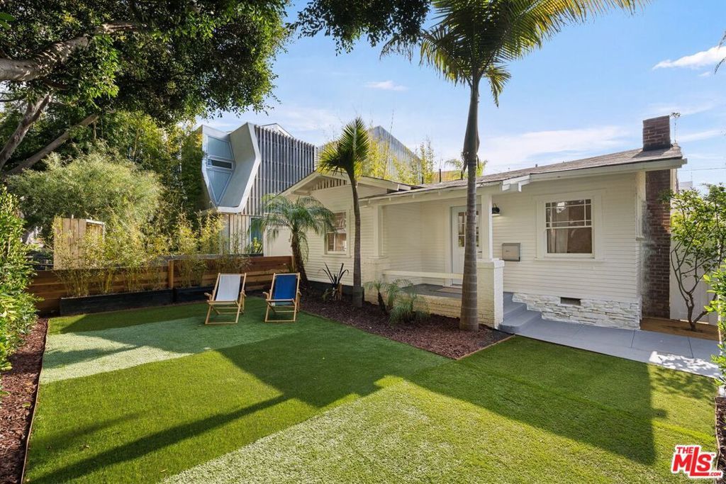 Photo of Listing #24456233