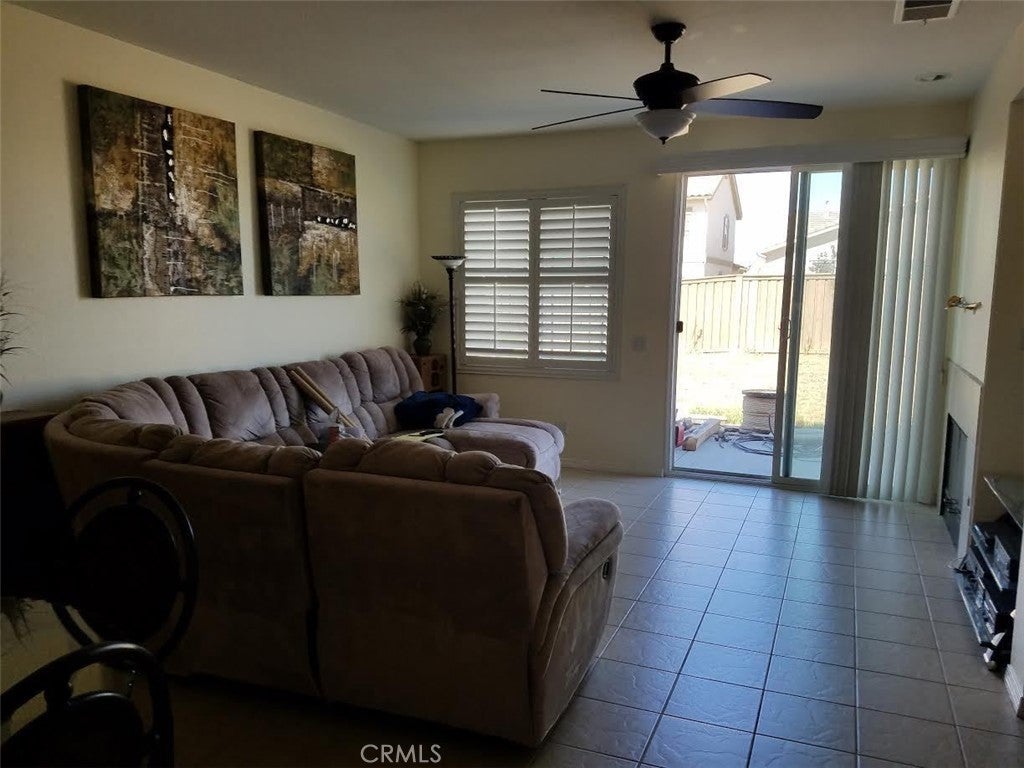 Photo of Listing #SW24248005