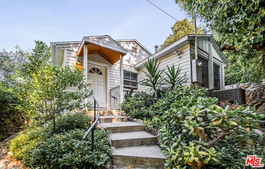 Photo of Listing #24471441