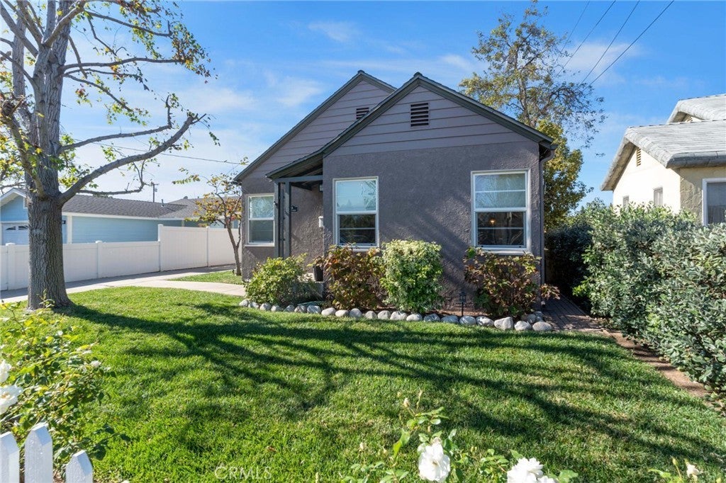 Photo of Listing #OC24249919