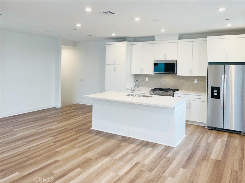 Photo of Listing #OC24250321