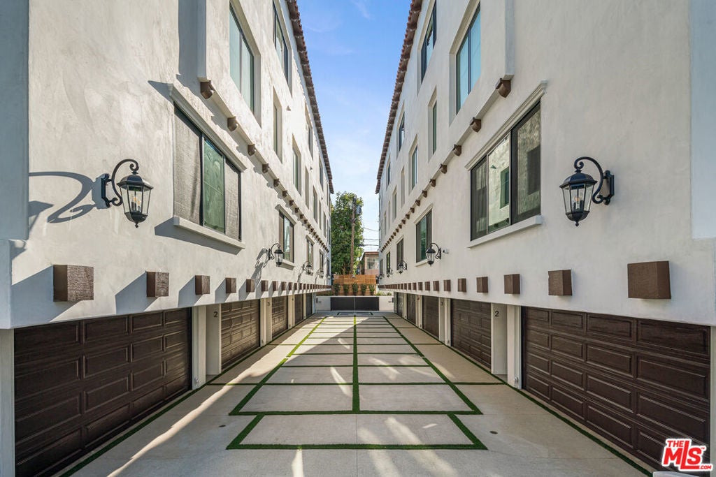 Photo of Listing #24473131