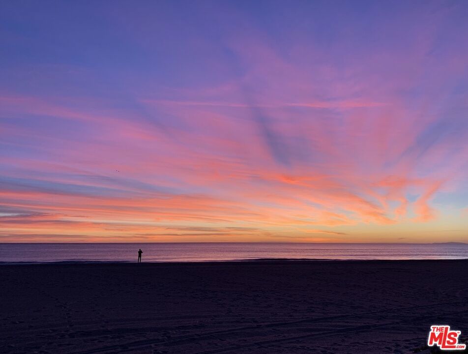 Photo of Listing #24473725