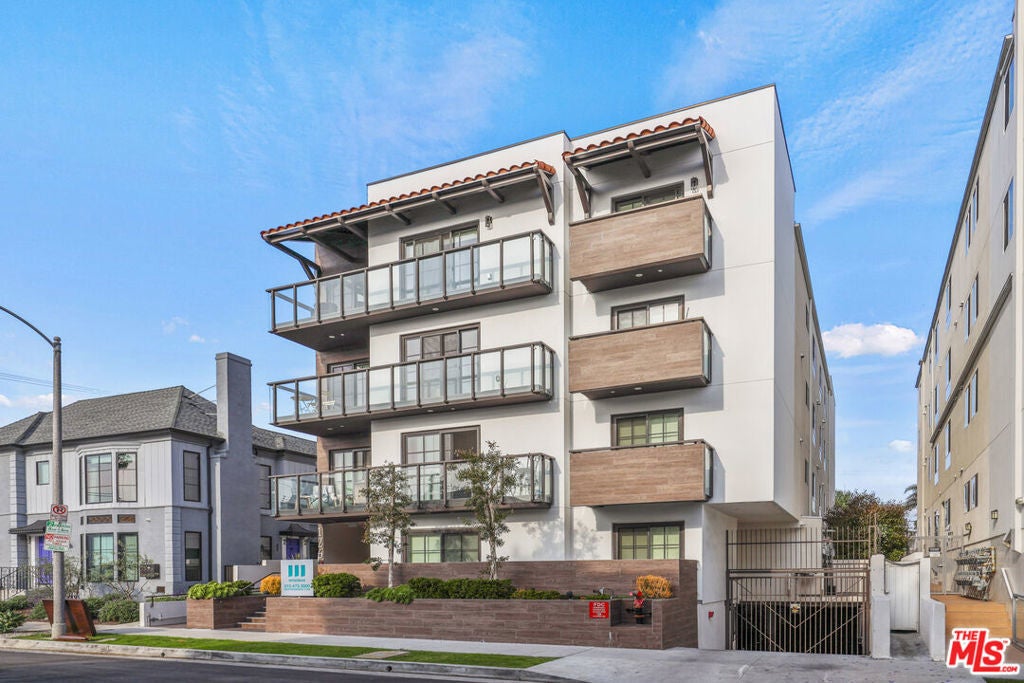 Photo of Listing #24474273