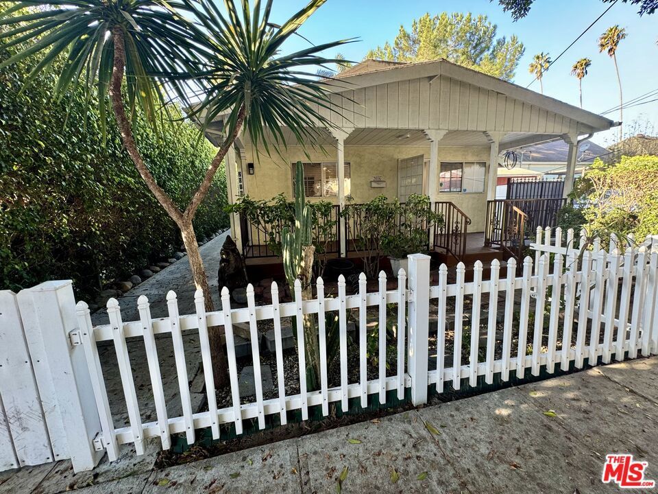 Photo of Listing #24472579