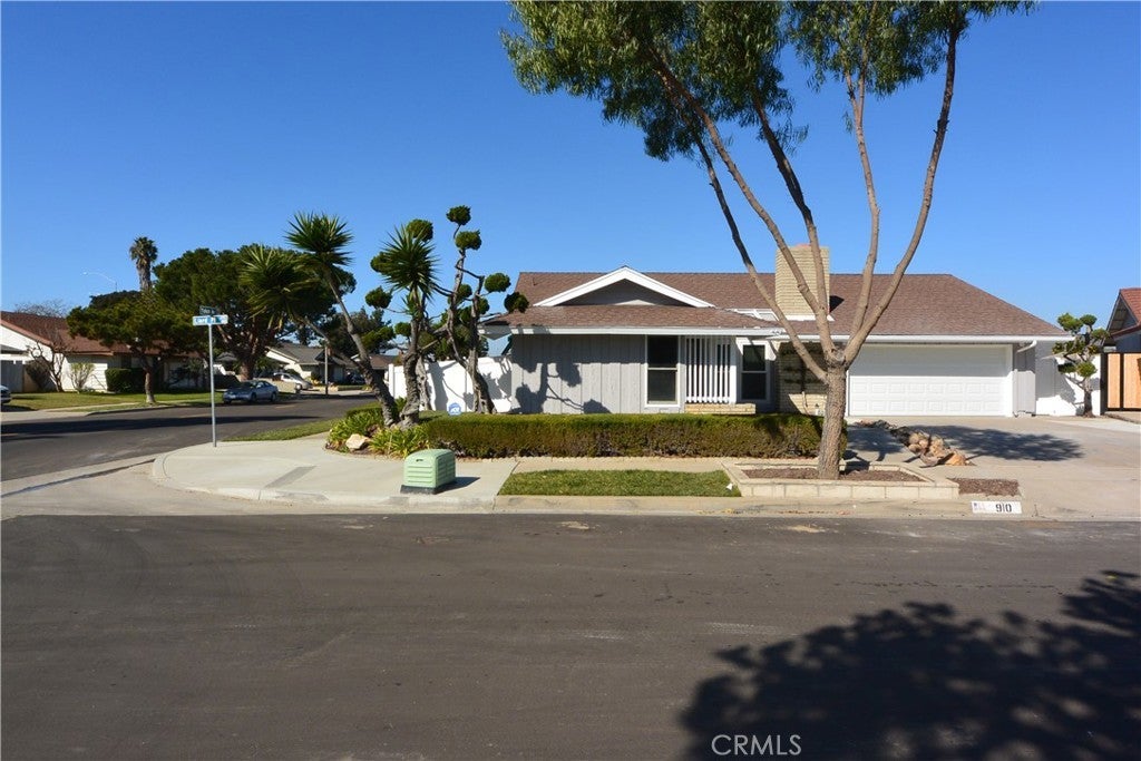 Photo of Listing #PW24255880