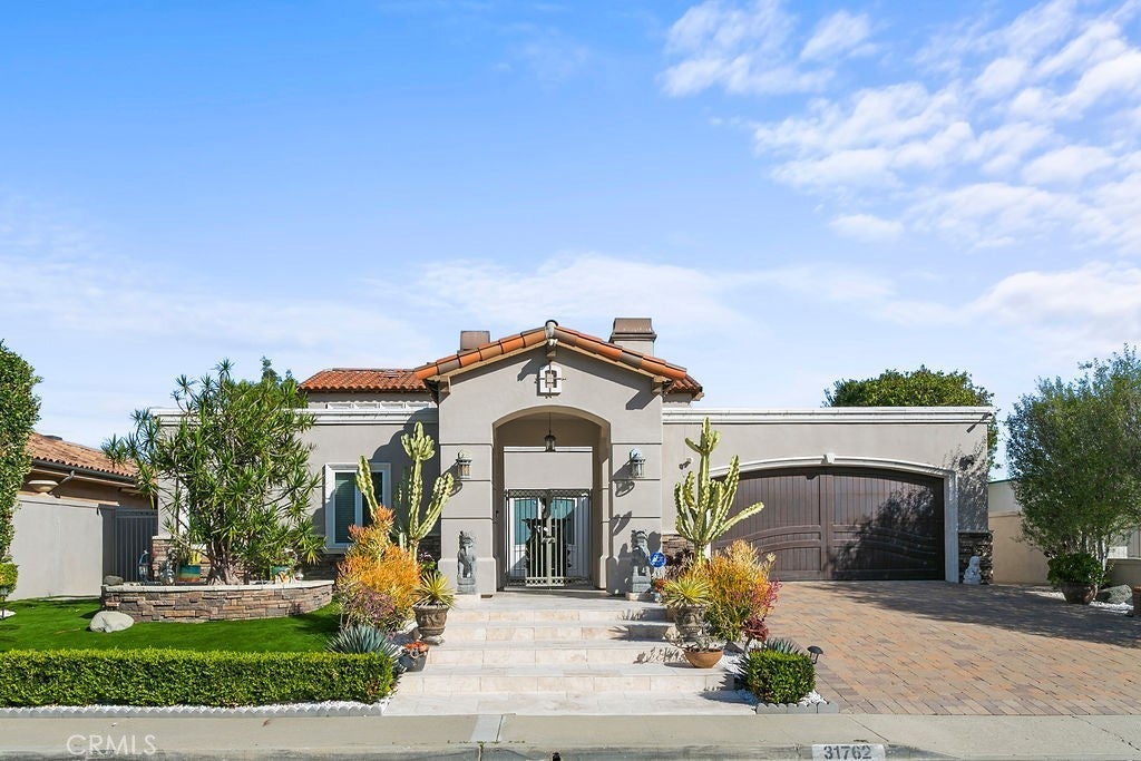 Photo of Listing #OC24253975