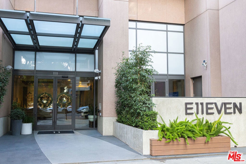 Photo of Listing #24474803