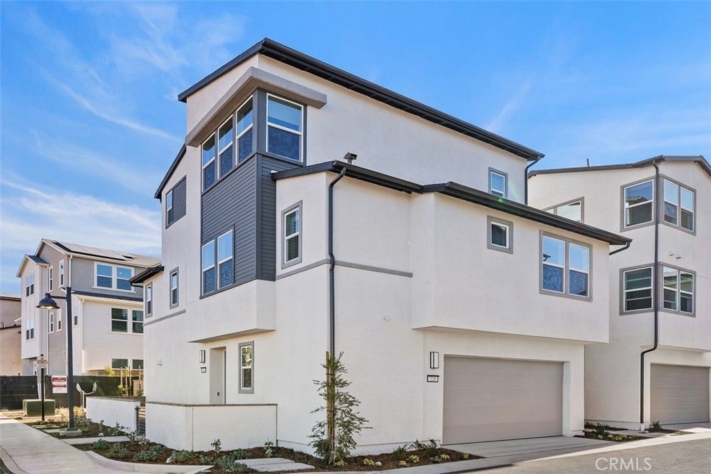 Photo of Listing #OC25000812