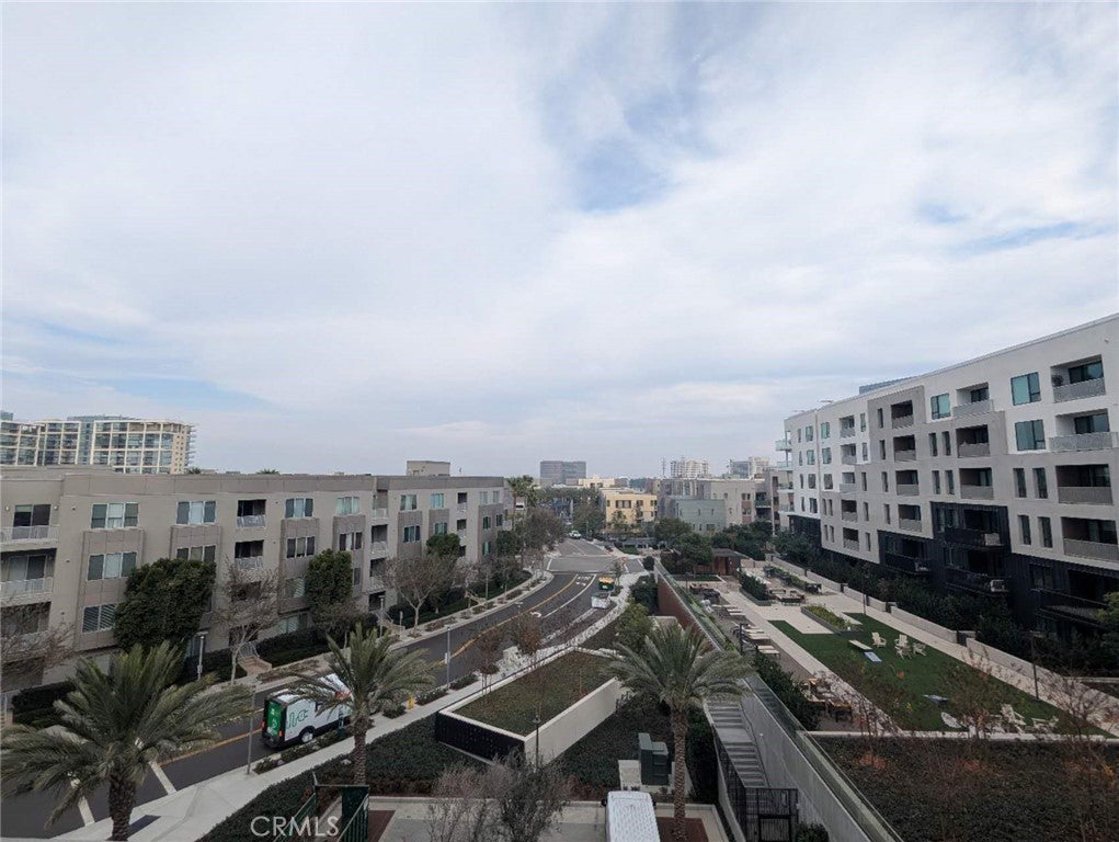 Photo of Listing #OC25002168