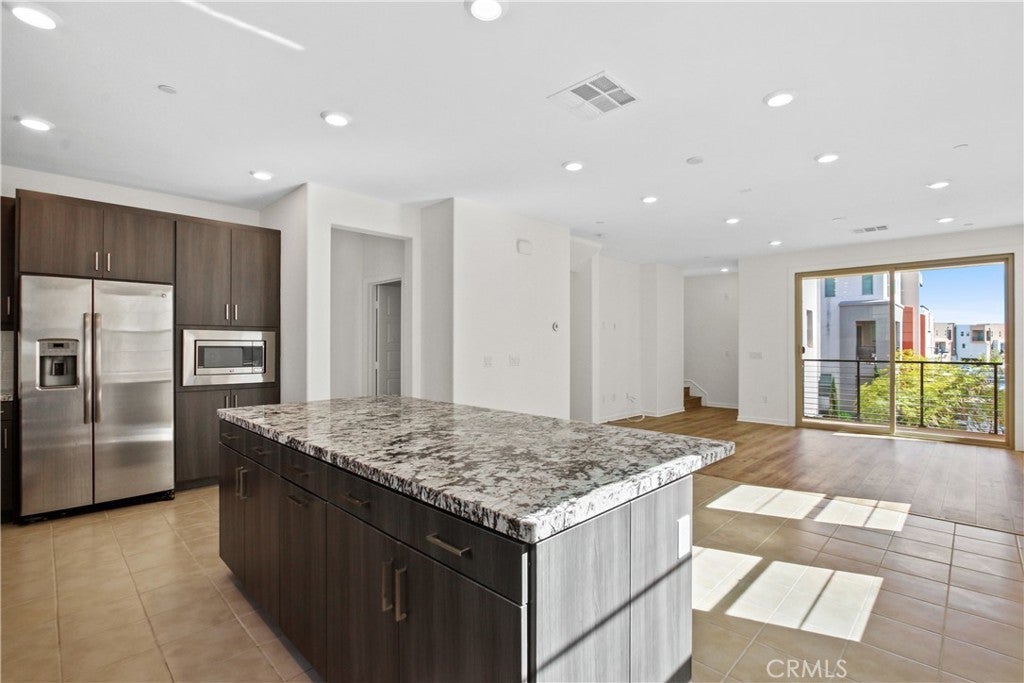 Photo of Listing #OC25002559