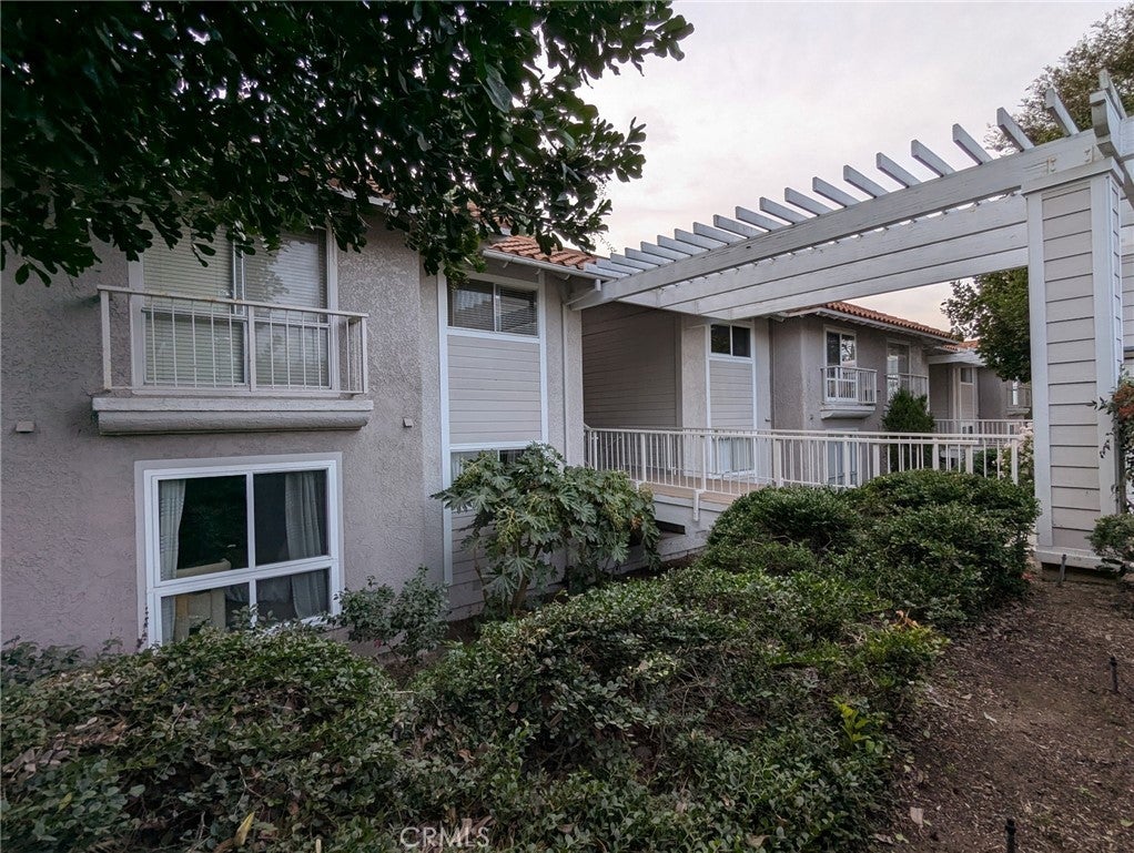 Photo of Listing #OC25003180