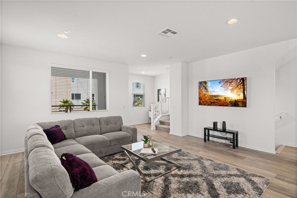 Photo of Listing #OC25004699