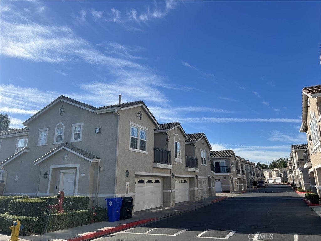 Photo of Listing #TR25007222