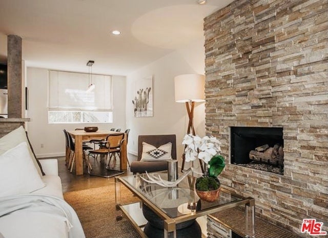 Photo of Listing #25481129