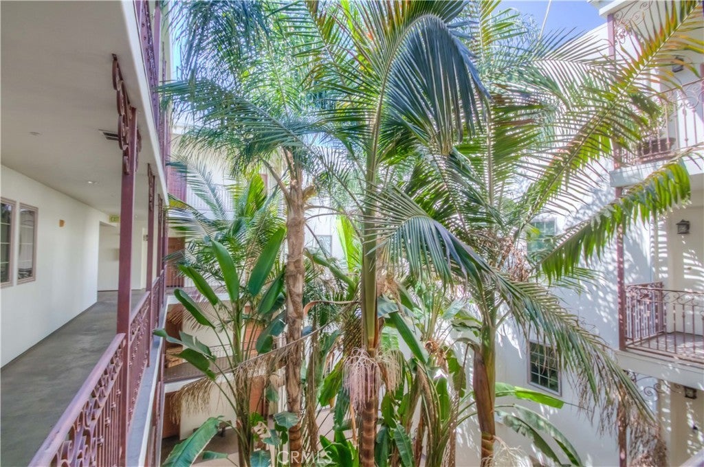 Photo of Listing #RS25008175