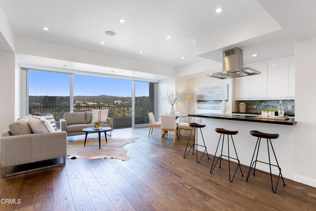 Photo of Listing #P1-20436