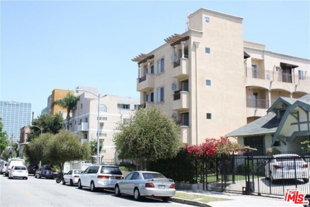 Photo of Listing #25482483