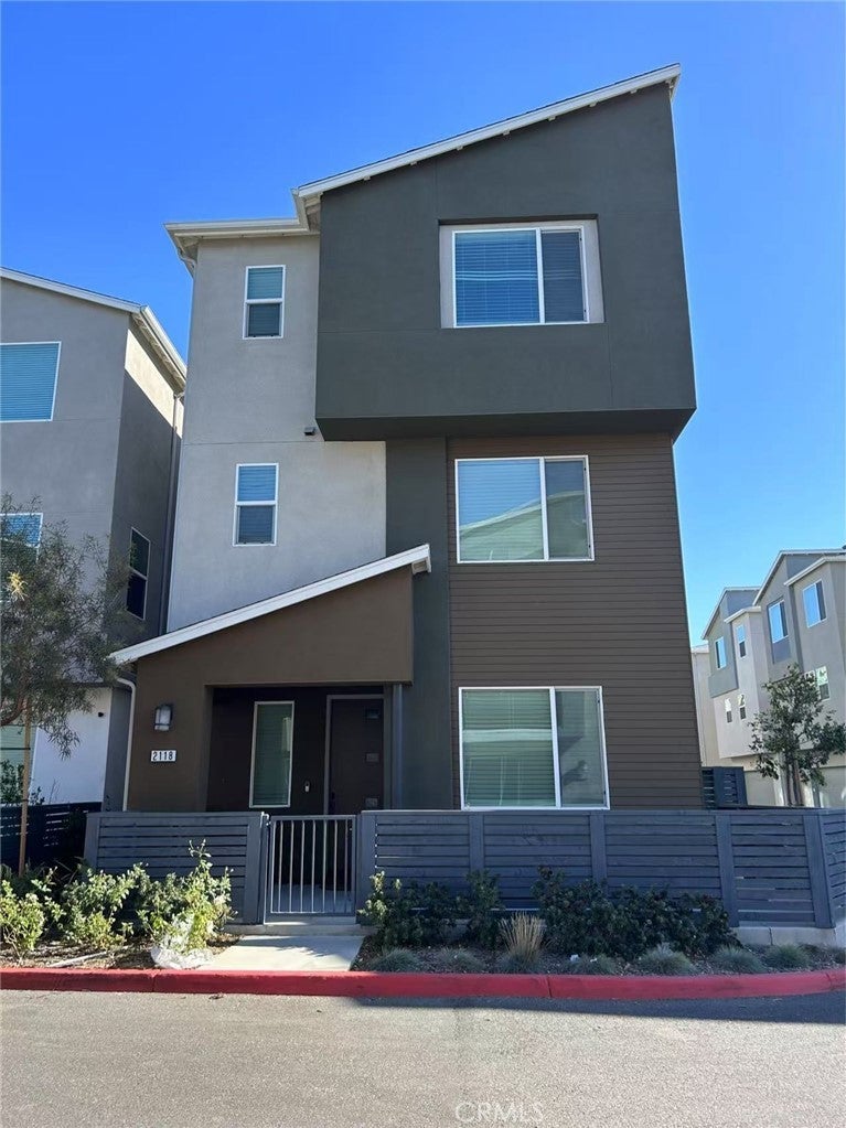 Photo of Listing #TR25010351