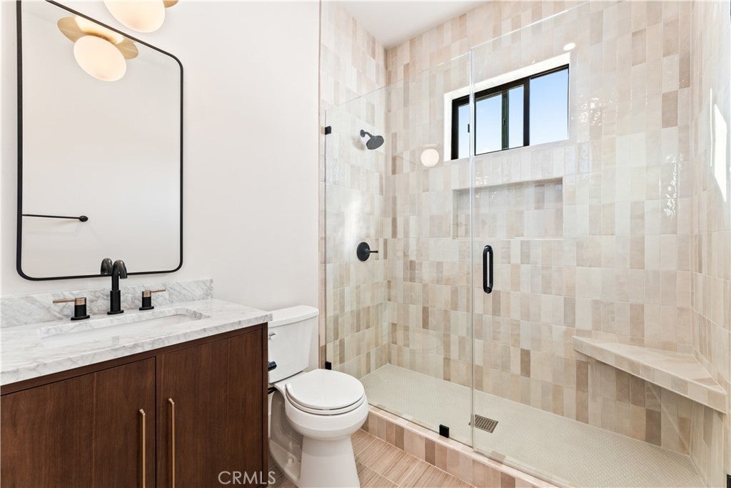 Photo of Listing #SR25010802