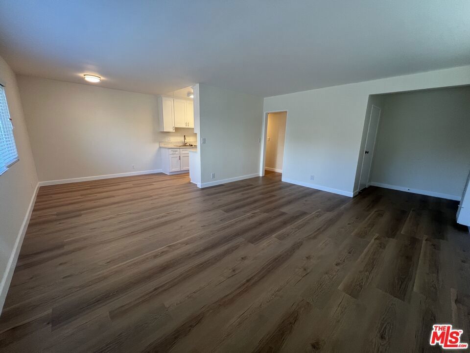 Photo of Listing #25483793