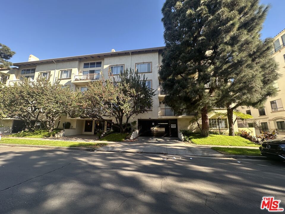 Photo of Listing #25480425