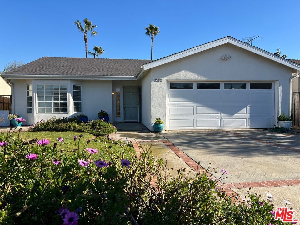 Photo of Listing #25484285