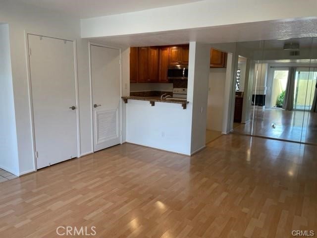 Photo of Listing #OC25011344