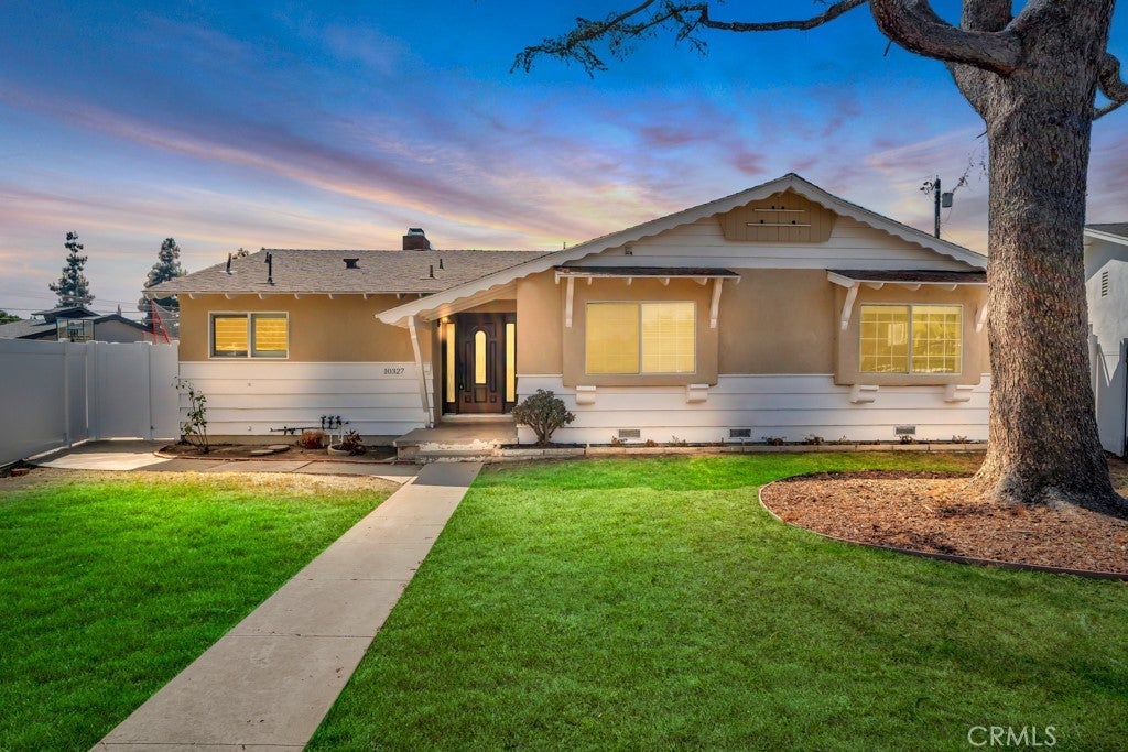 Photo of Listing #SR25012540