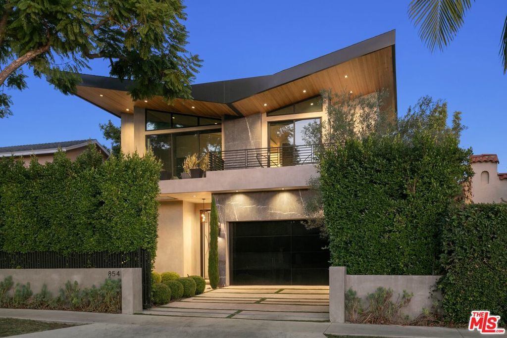 Photo of Listing #25484299