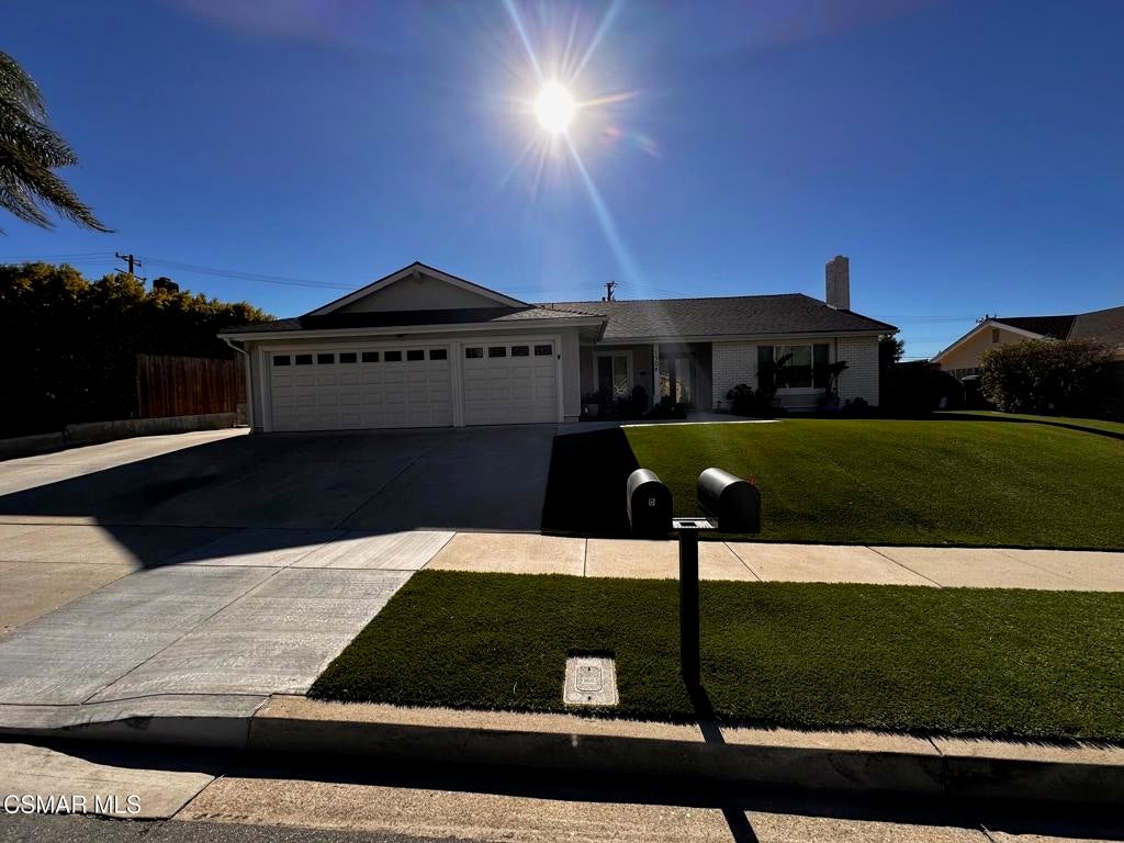 Photo of Listing #225000311