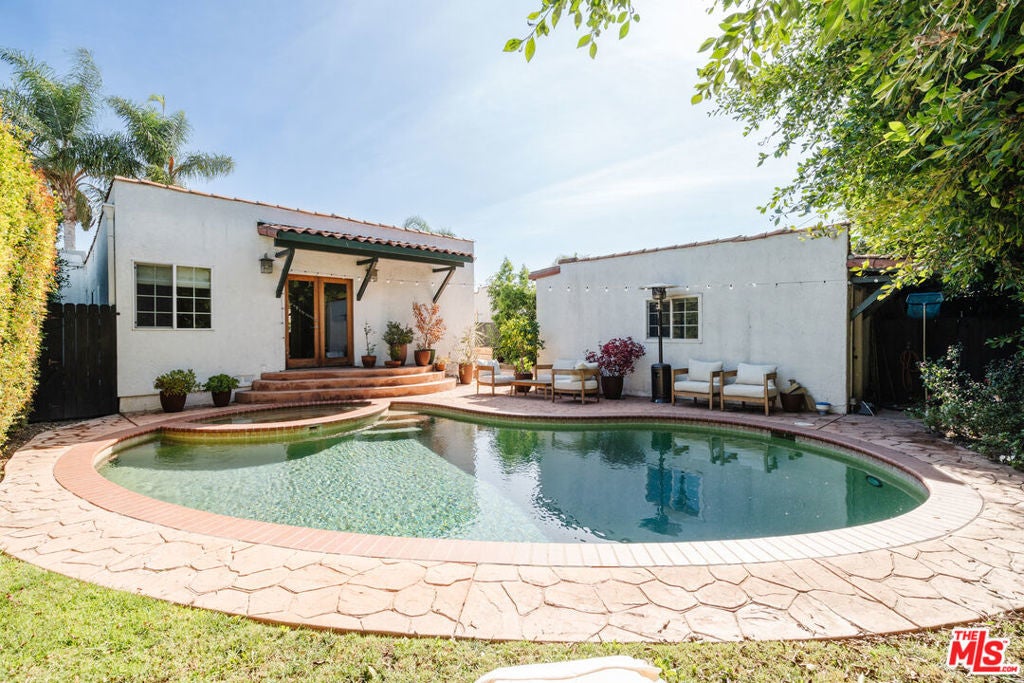 Photo of Listing #25485659