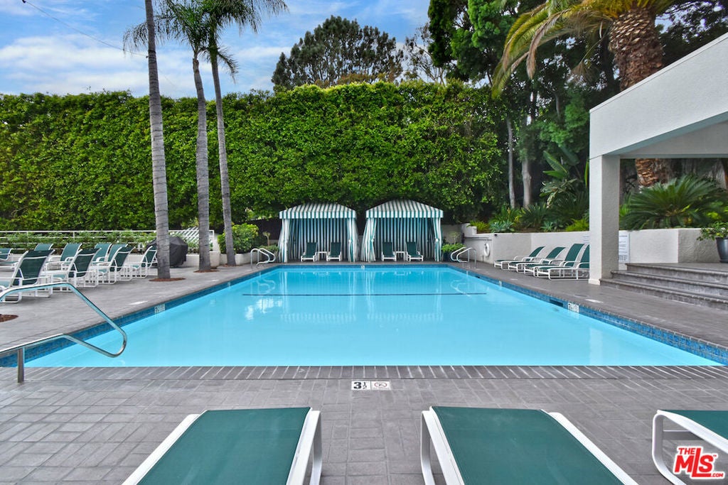 Photo of Listing #25485675