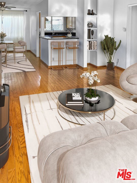 Photo of Listing #25485792