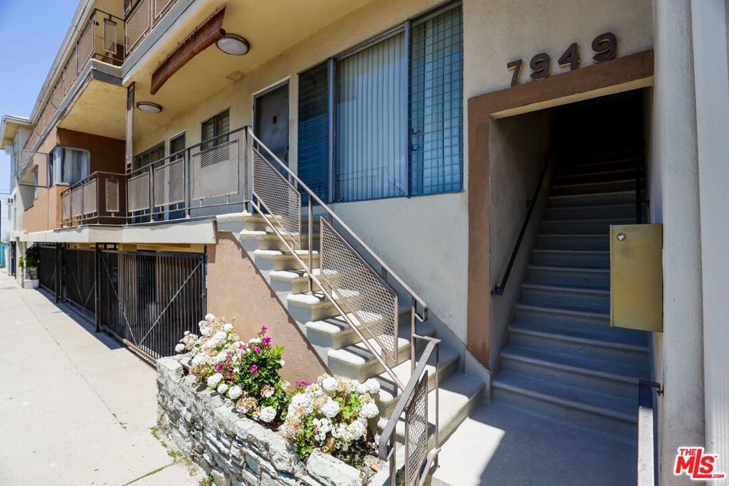 Photo of Listing #25486737