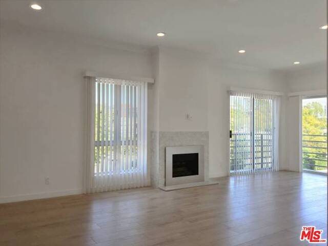 Photo of Listing #25486891