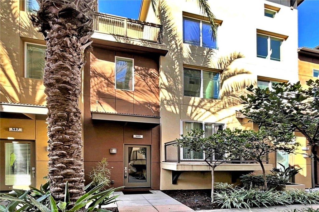 Photo of Listing #OC25013330