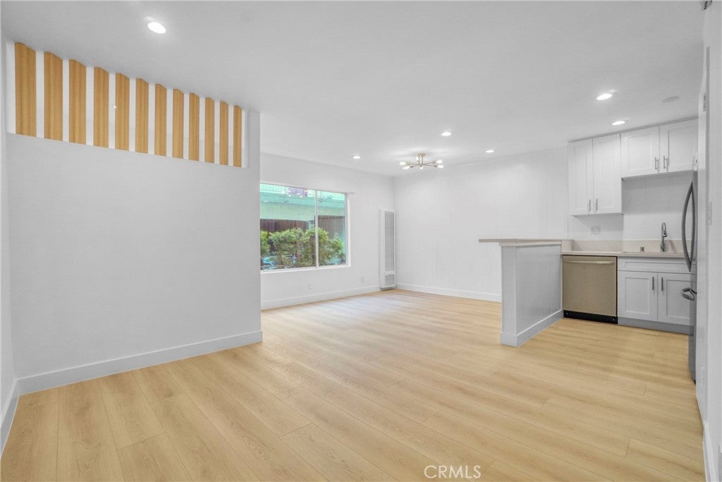 Photo of Listing #SB25014682