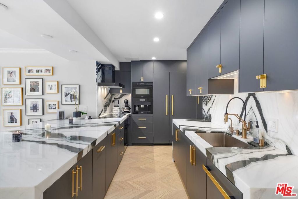 Photo of Listing #25487019