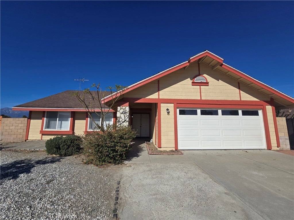 Photo of Listing #CV25015198