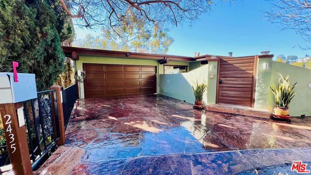 Photo of Listing #25487365