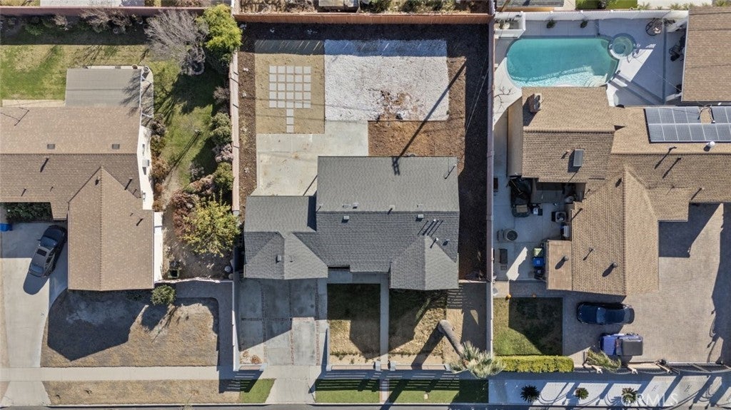 Photo of Listing #SR25015620