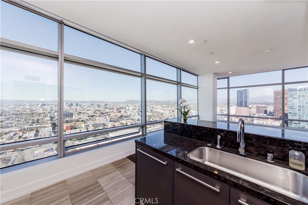 Photo of Listing #TR25015453