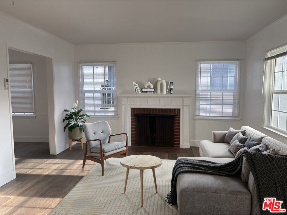 Photo of Listing #25488475